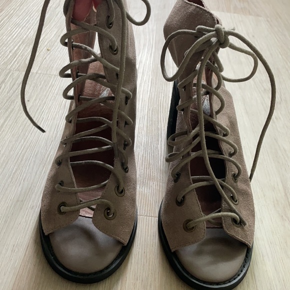 Suede heel sandal boot - Picture 2 of 13